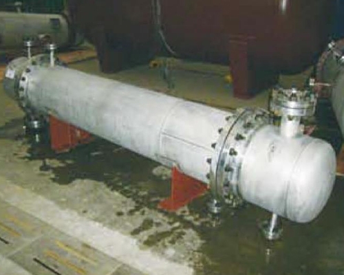 Double tubesheet heat exchanger